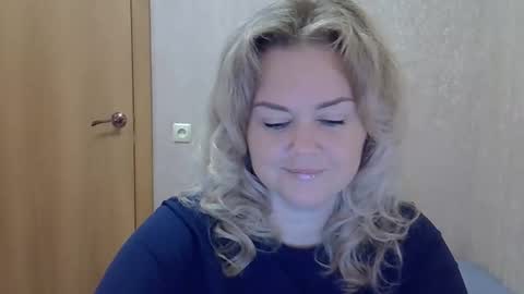 Snapshot of karennelsonx chatting on October 2025 07:20:02 AM karennelsonx online show from October 2025 07:20:02 AM