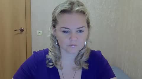 Snapshot of karennelsonx chatting on October 2025 01:45:02 PM karennelsonx online show from October 2025 01:45:02 PM