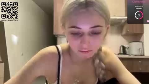 Snapshot of karensimilton chatting on June 2026 03:47:01 PM May online show from June 2026 03:47:01 PM