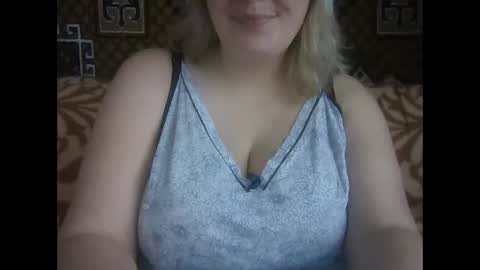Karilina Hi online show from December 2025 08:41:02 AM