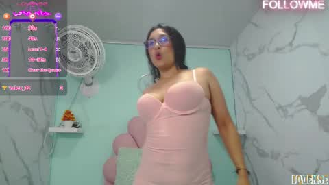 Snapshot of karime_sexygirl chatting on January 2025 02:21:02 PM Karime online show from January 2025 02:21:02 PM