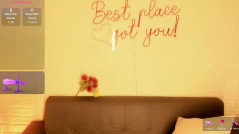 Snapshot of karina_gomez_18 chatting on October 2025 11:33:02 AM Kari online show from October 2025 11:33:02 AM