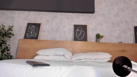 Kari online show from March 2026 11:32:02 AM