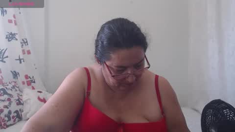 Karina online show from October 2025 03:02:01 PM