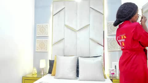 karinaacox online show from April 2026 12:46:01 PM