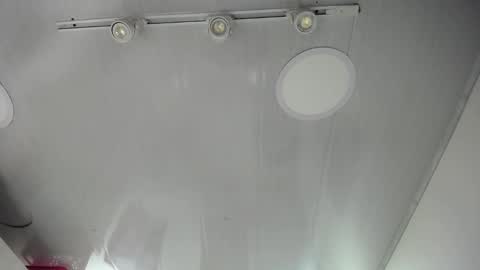 Karin online show from October 2025 11:27:01 AM