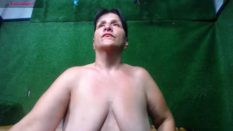 Snapshot of karito_mature17 chatting on December 2024 01:19:01 AM Karito online show from December 2024 01:19:01 AM