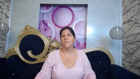 Snapshot of karito_mature17 chatting on December 2024 07:29:02 PM Karito online show from December 2024 07:29:02 PM