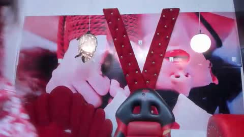 Snapshot of karito_mature17 chatting on October 2025 07:35:02 PM Karito online show from October 2025 07:35:02 PM