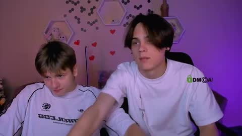 Karl online show from September 2025 07:17:02 PM