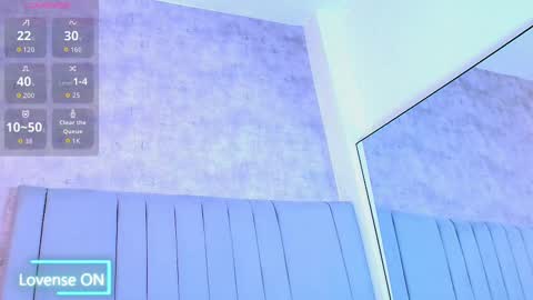 Karla online show from November 2025 07:57:01 PM