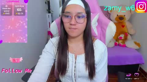 Snapshot of karla_cutee1 chatting on June 2026 05:17:01 AM karla online show from June 2026 05:17:01 AM