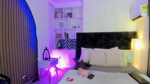 Snapshot of karla_gonzaless chatting on July 2026 07:09:01 PM Karla Gonzaless online show from July 2026 07:09:01 PM