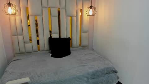 Snapshot of karla_hernandez chatting on January 2025 11:04:02 AM Karla online show from January 2025 11:04:02 AM