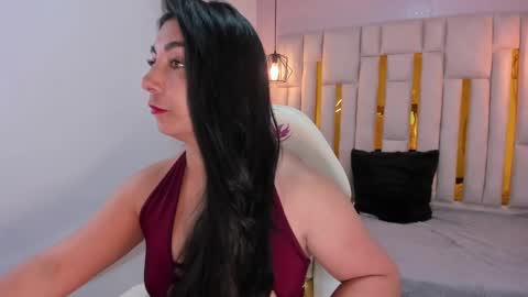 Snapshot of karla_hernandez chatting on February 2025 11:06:02 AM Karla online show from February 2025 11:06:02 AM