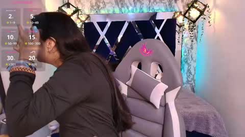 Snapshot of karla_hernandez chatting on October 2025 11:27:02 AM Karla online show from October 2025 11:27:02 AM