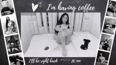 Snapshot of karla_hernandez chatting on October 2025 10:48:01 AM Karla online show from October 2025 10:48:01 AM