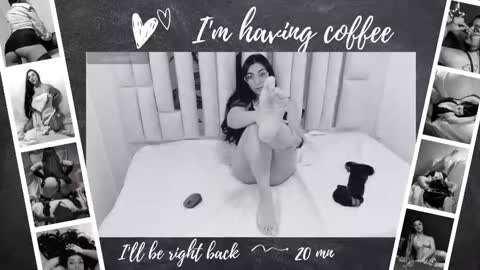 Snapshot of karla_hernandez chatting on October 2025 11:00:02 AM Karla online show from October 2025 11:00:02 AM