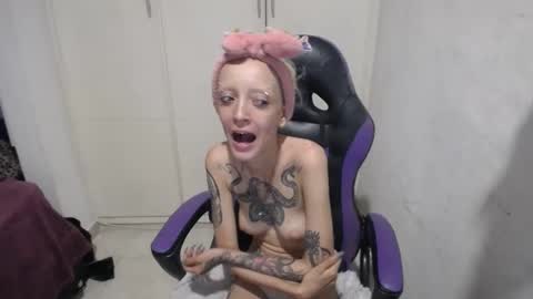 KARLA online show from December 2024 05:26:01 AM