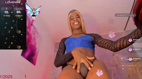 Snapshot of karlaebony_ts chatting on November 2025 01:44:01 PM KARLA online show from November 2025 01:44:01 PM