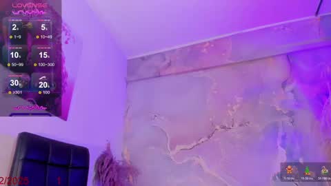 Snapshot of karlaebony_ts chatting on December 2025 01:28:01 PM KARLA online show from December 2025 01:28:01 PM