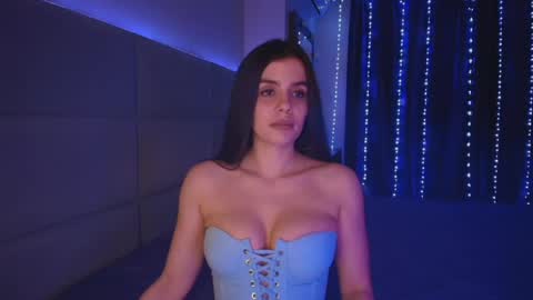 Karlijn online show from April 2026 09:26:02 PM