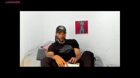 Snapshot of karlmarley1 chatting on April 2026 11:13:02 PM Karl online show from April 2026 11:13:02 PM