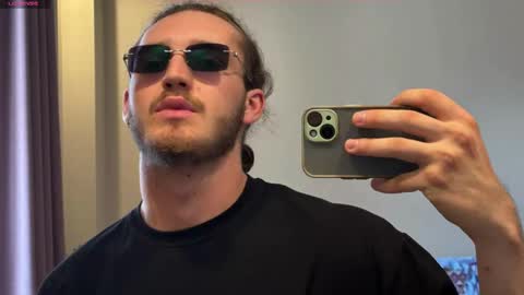 Karlos and Louis online show from March 2026 03:51:02 AM