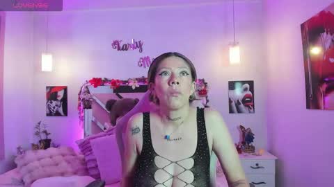 Karly Moonns online show from November 2025 09:36:01 PM
