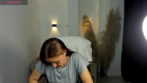 KARLYE online show from February 2026 03:25:01 AM