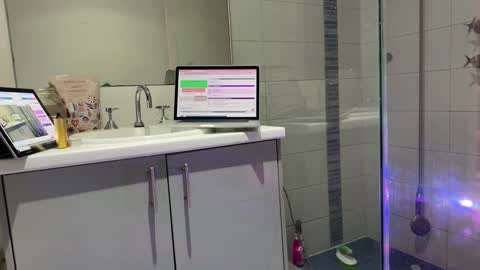 KarmaRosexx online show from January 2025 01:14:01 PM