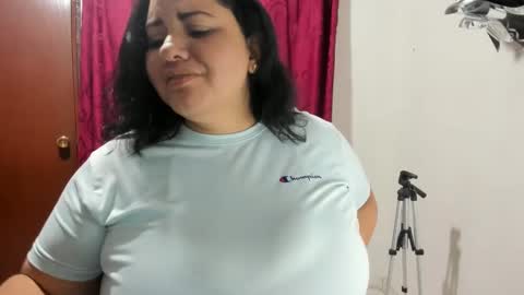 Snapshot of karol103900 chatting on December 2024 08:25:02 PM Karol online show from December 2024 08:25:02 PM