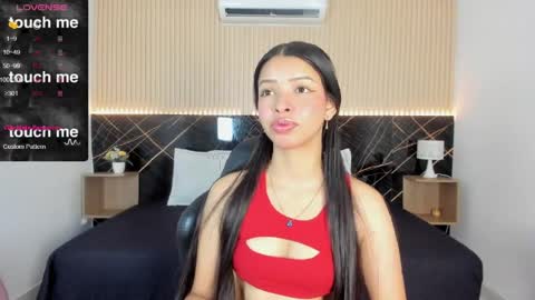karol_cortes online show from April 2026 01:01:01 PM