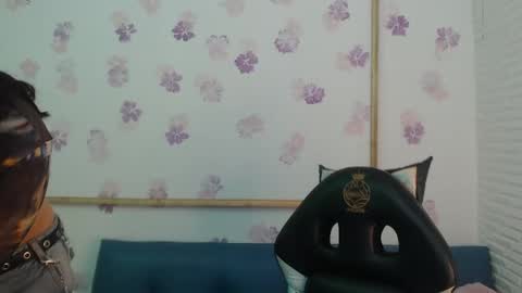 Snapshot of karol_prescot chatting on April 2026 02:10:02 PM Karol online show from April 2026 02:10:02 PM