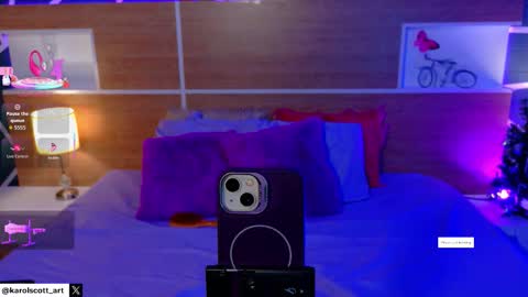 KAROL SCOTT online show from December 2025 08:18:02 PM