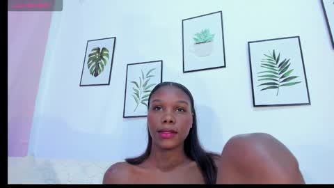 karol_w10 online show from November 2025 07:24:01 PM