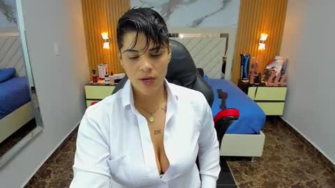 Karol and Luna online show from October 2025 08:00:02 PM