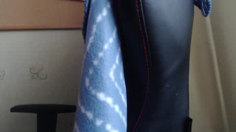 Snapshot of karolhorny96 chatting on January 2025 08:00:01 AM Karol online show from January 2025 08:00:01 AM