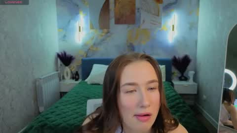 Karolina online show from May 2026 09:03:02 AM