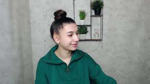 Karolina online show from March 2025 06:43:01 AM