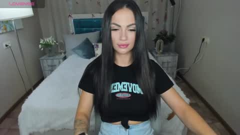 Snapshot of karolinasykes chatting on July 2026 05:48:02 AM Karolina online show from July 2026 05:48:02 AM