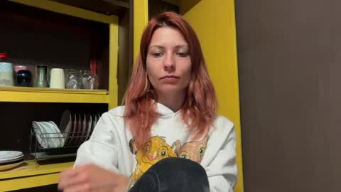 karoline121 online show from June 2026 06:14:01 PM