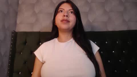 Isa online show from January 2026 07:11:01 PM