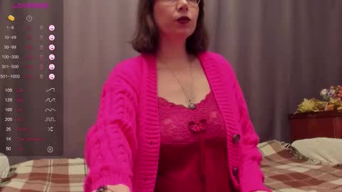 Karoline online show from November 2025 12:16:02 PM