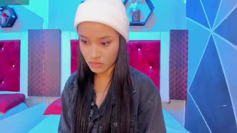 Karol online show from September 2025 11:21:01 AM