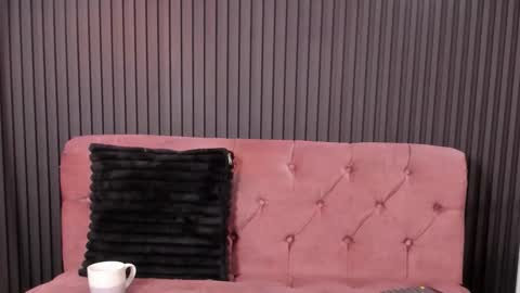 karolwest_ online show from January 2026 11:26:02 AM