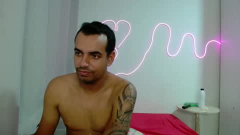 Snapshot of kasaltaradinho chatting on January 2025 09:46:01 PM Tamires e Maicon online show from January 2025 09:46:01 PM