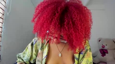 Snapshot of kasielopez chatting on February 2025 08:30:01 PM Kasie lopez online show from February 2025 08:30:01 PM