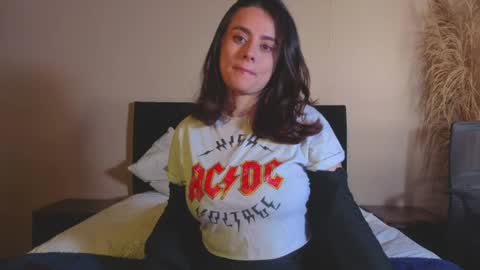 Snapshot of kassandra_james chatting on July 2026 02:45:01 PM kassandra james online show from July 2026 02:45:01 PM