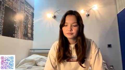 Kira online show from September 2025 10:06:02 AM